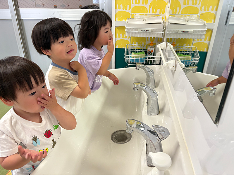令和7年度 6月 写真de保育参観「こあら組」