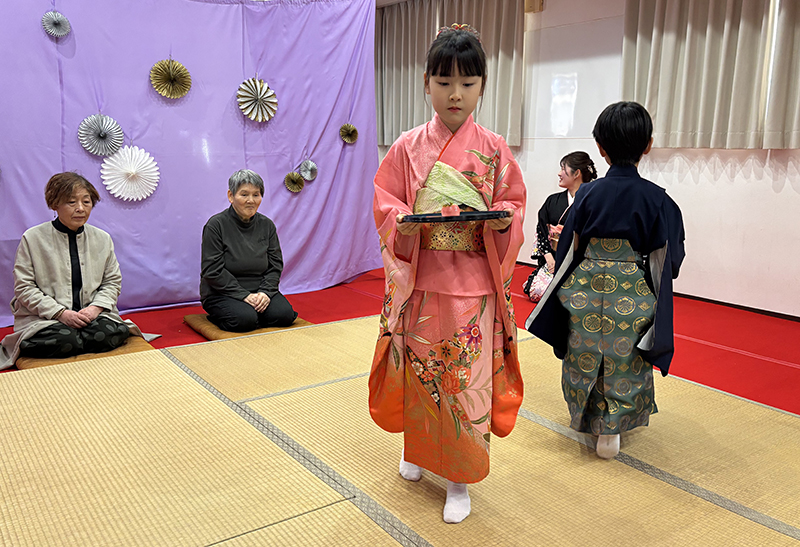 �ߘa7�N�x 2�� ���ω����